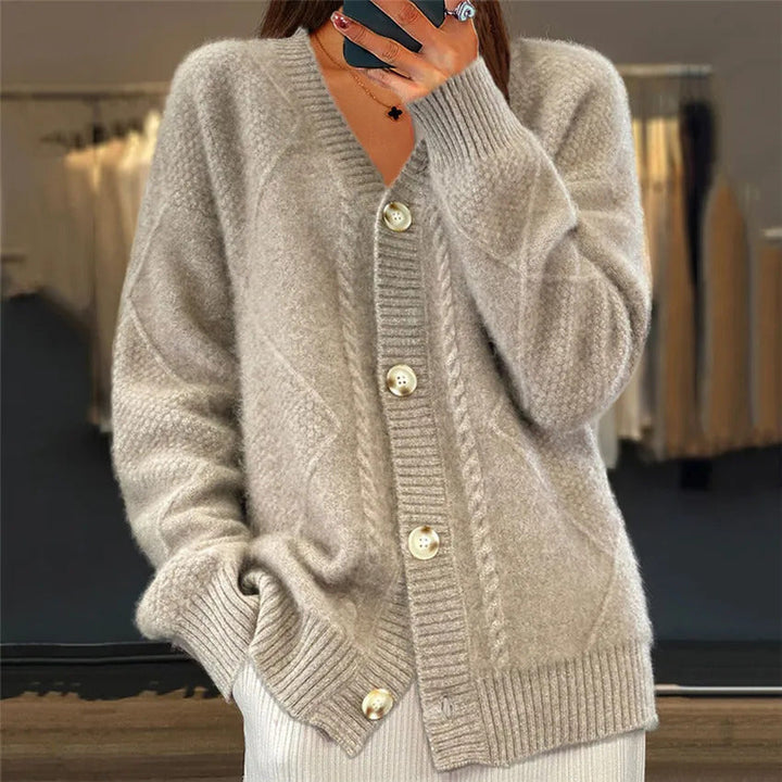 GABBY | Elegant Knitted Cardigan